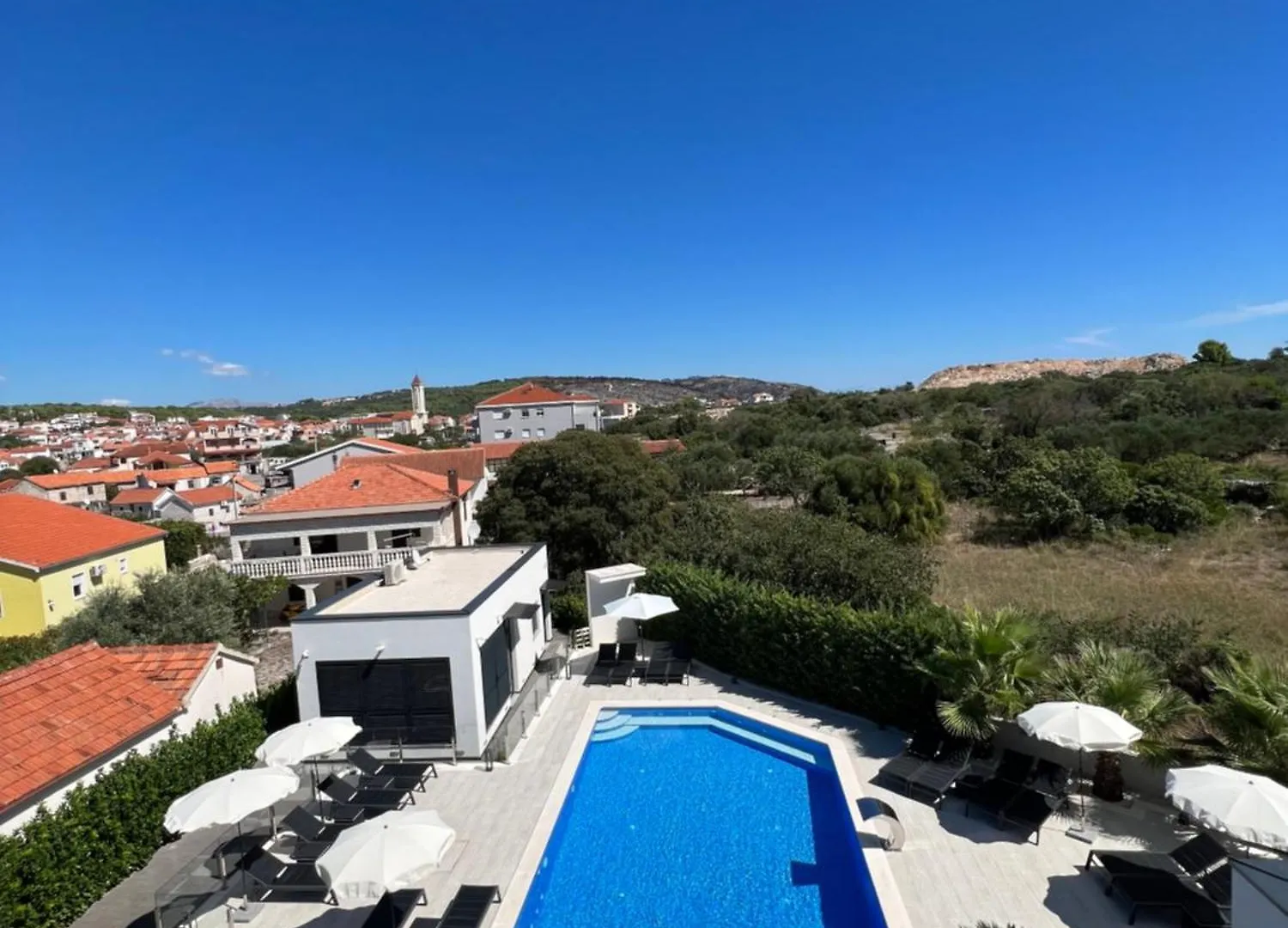 Holiday Luxury Resort Sundance Trogir 0*,